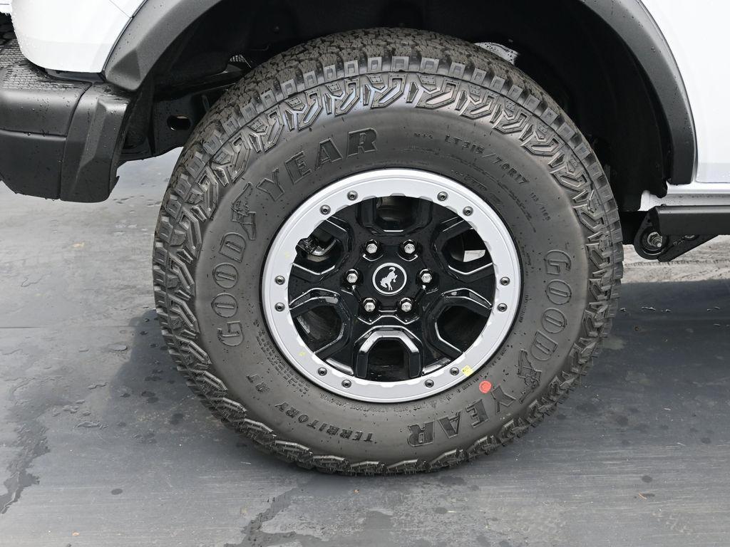 new 2025 Ford Bronco car, priced at $68,890
