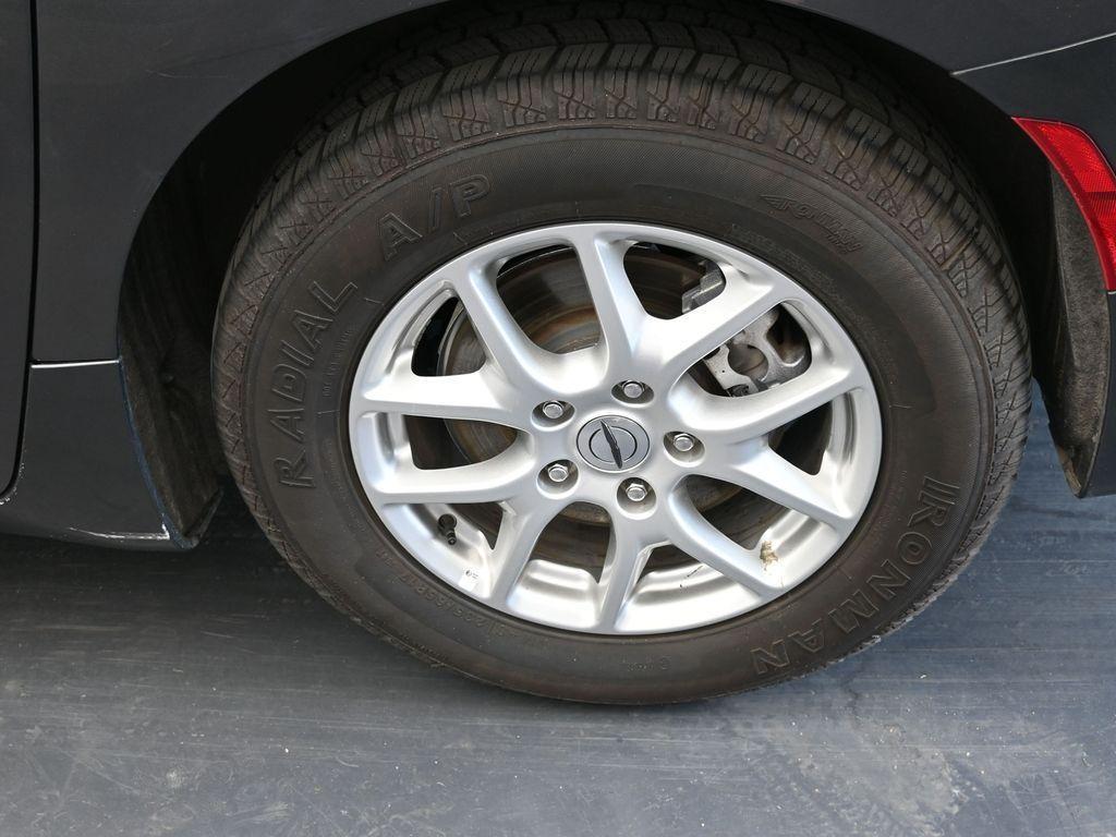 used 2022 Chrysler Pacifica car, priced at $21,394