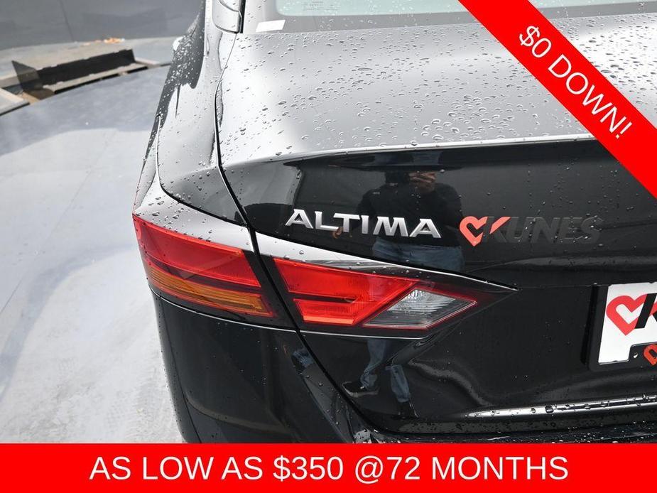 used 2023 Nissan Altima car, priced at $17,406