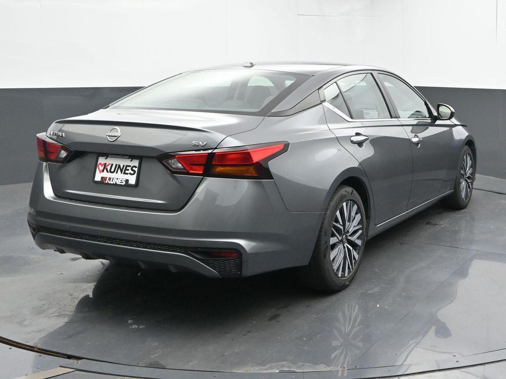 used 2023 Nissan Altima car, priced at $19,798