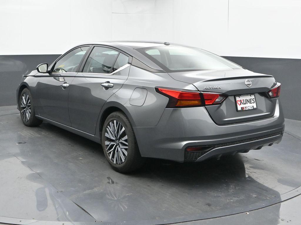 used 2023 Nissan Altima car, priced at $19,798
