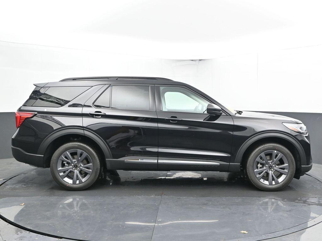 new 2025 Ford Explorer car, priced at $46,296