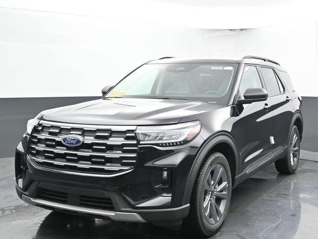 new 2025 Ford Explorer car, priced at $46,296