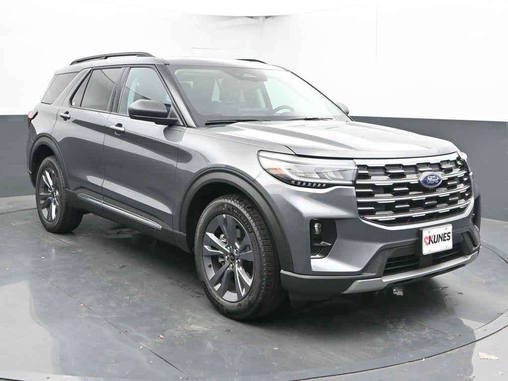 new 2025 Ford Explorer car, priced at $46,896