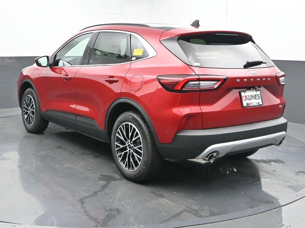 new 2025 Ford Escape car, priced at $29,675