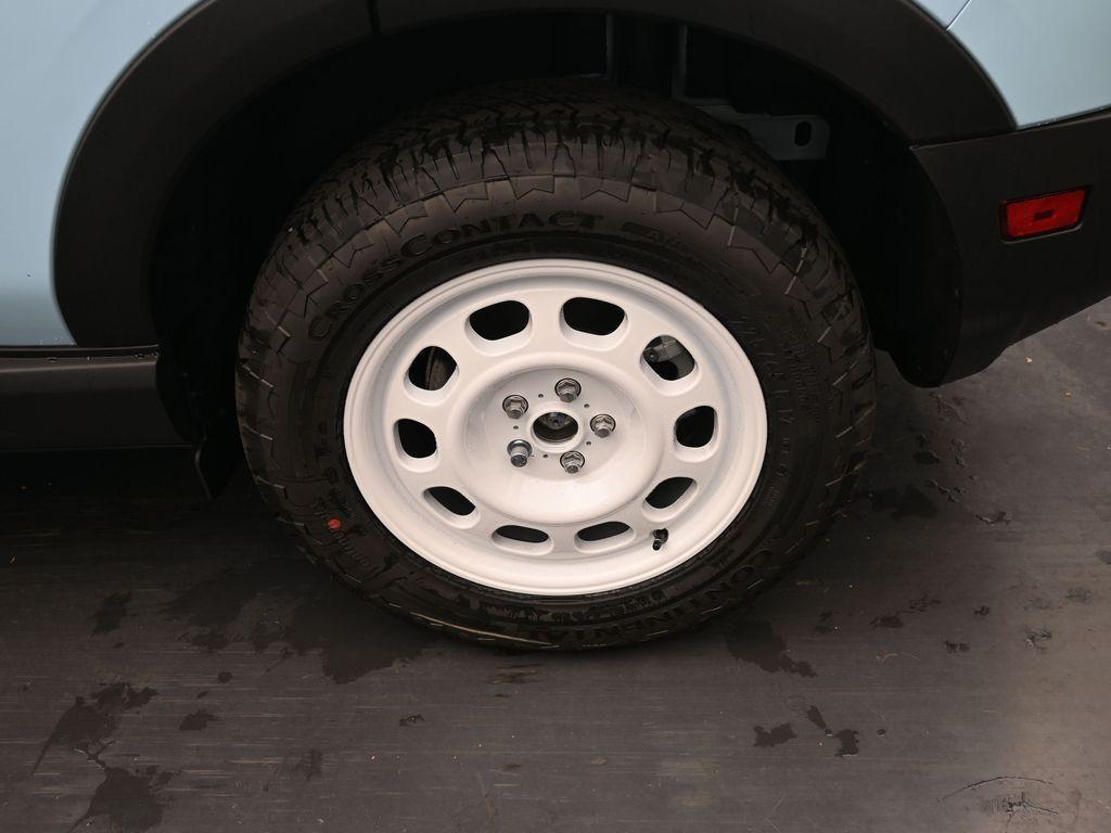 new 2025 Ford Bronco Sport car, priced at $33,913