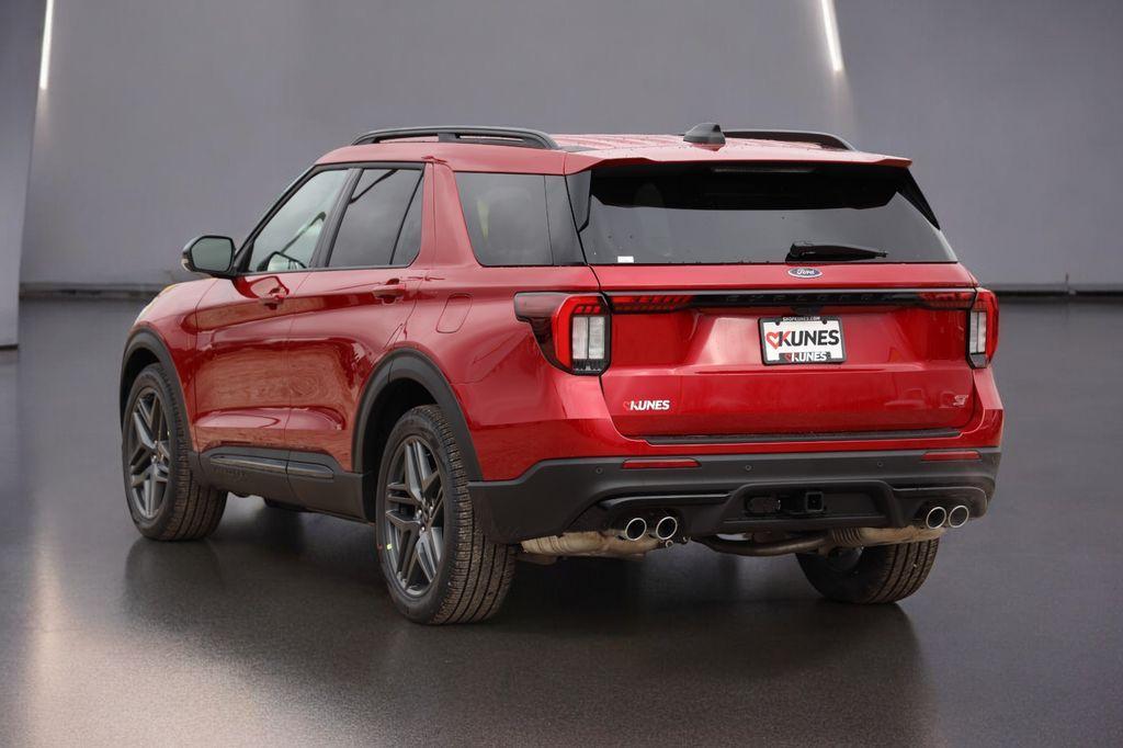 new 2025 Ford Explorer car, priced at $60,390