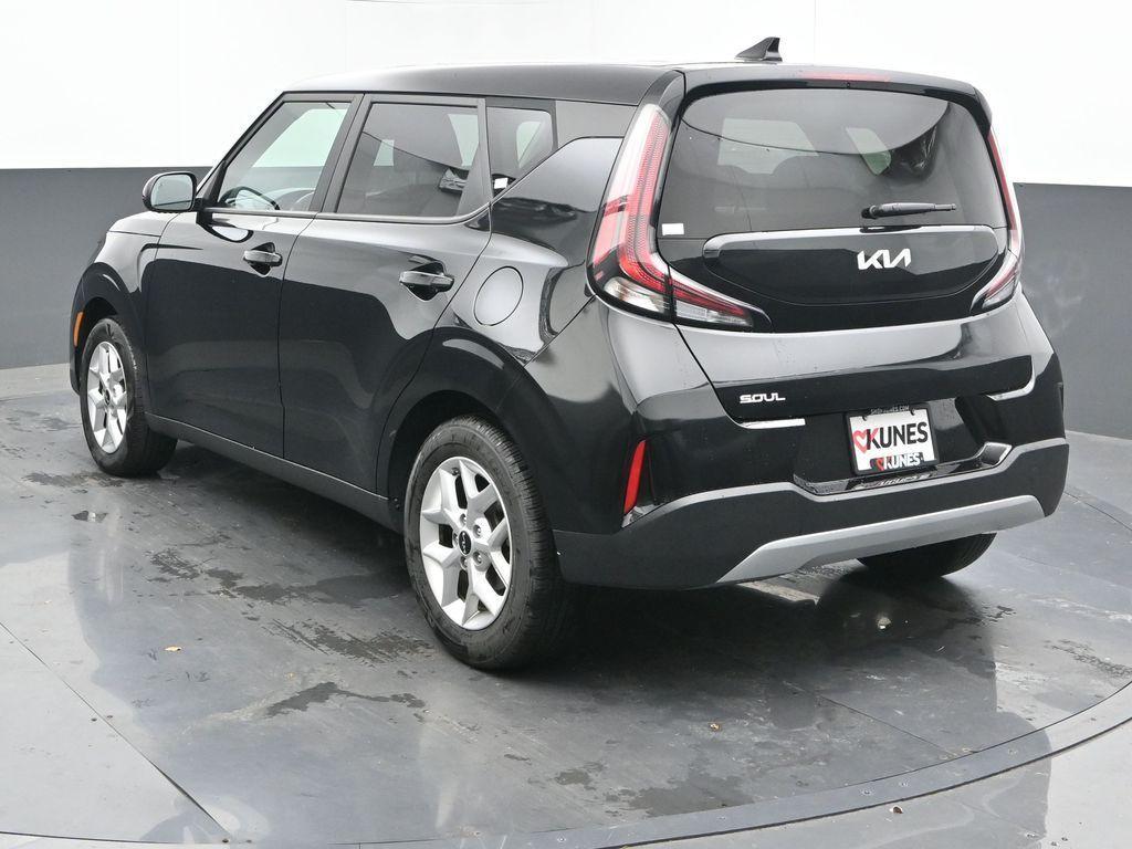 used 2024 Kia Soul car, priced at $18,037