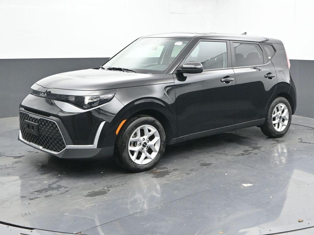 used 2024 Kia Soul car, priced at $18,037