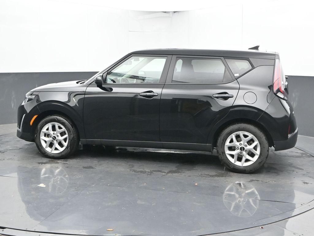 used 2024 Kia Soul car, priced at $18,037