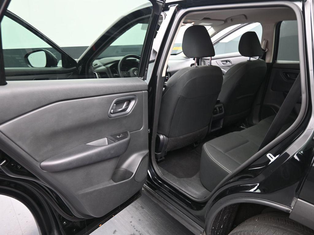 used 2024 Nissan Rogue car, priced at $21,333