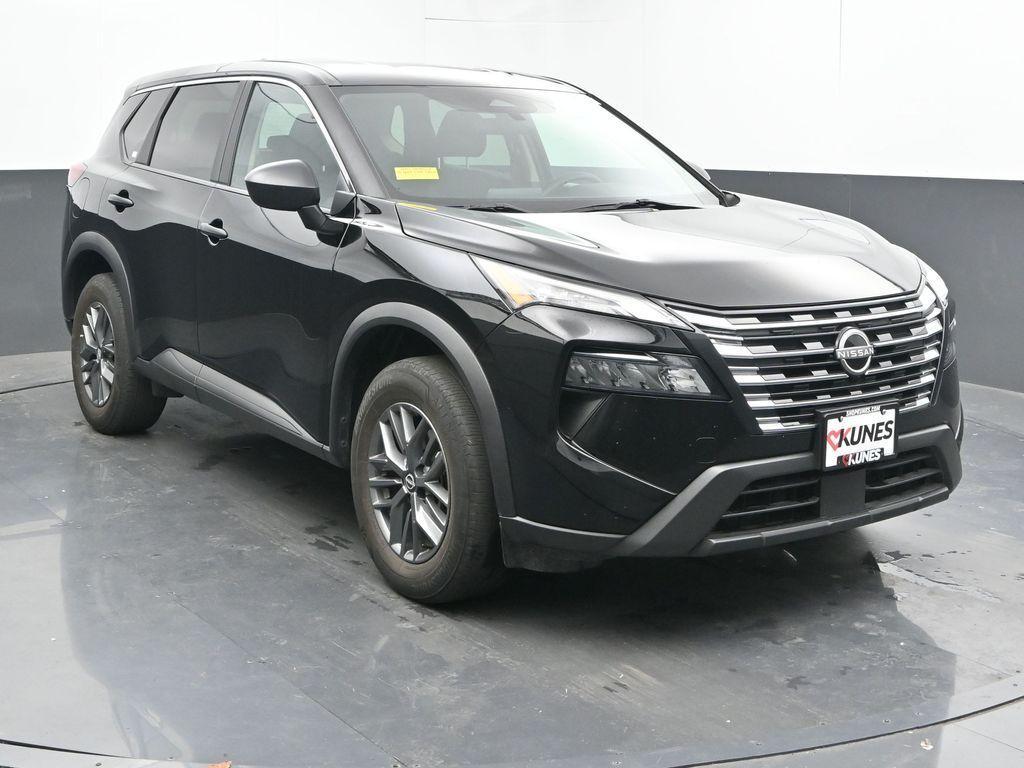 used 2024 Nissan Rogue car, priced at $21,333