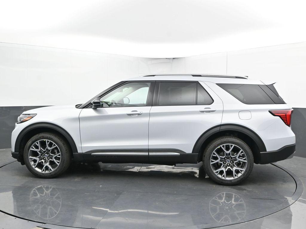 new 2025 Ford Explorer car, priced at $61,165