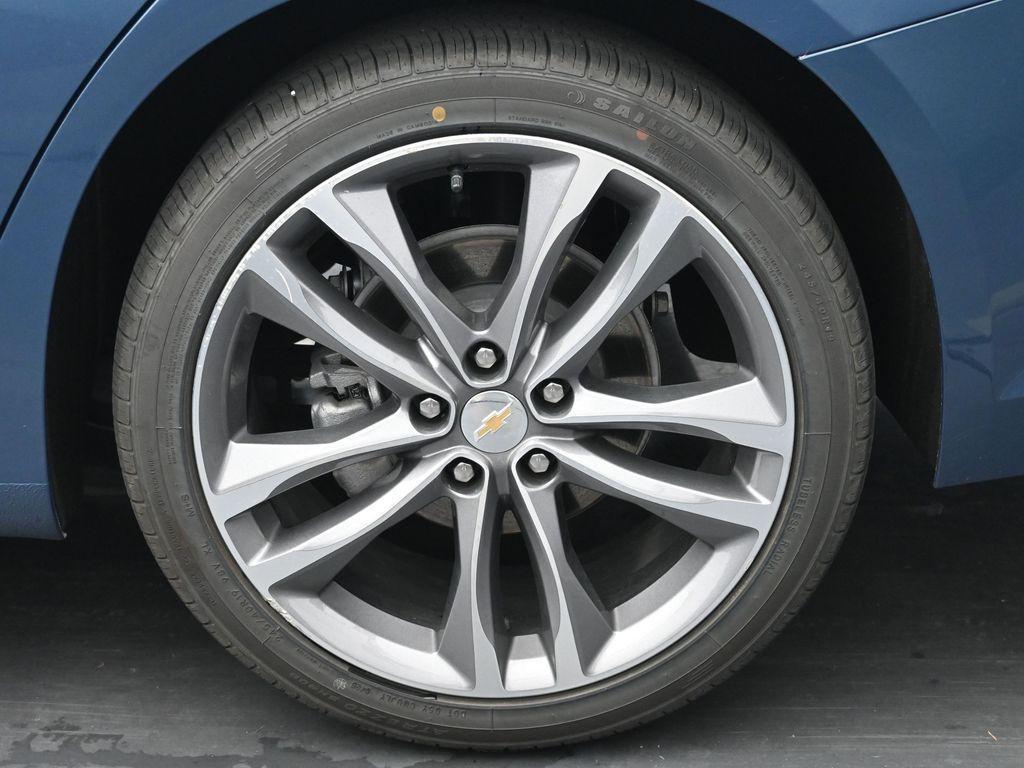 used 2024 Chevrolet Malibu car, priced at $24,038