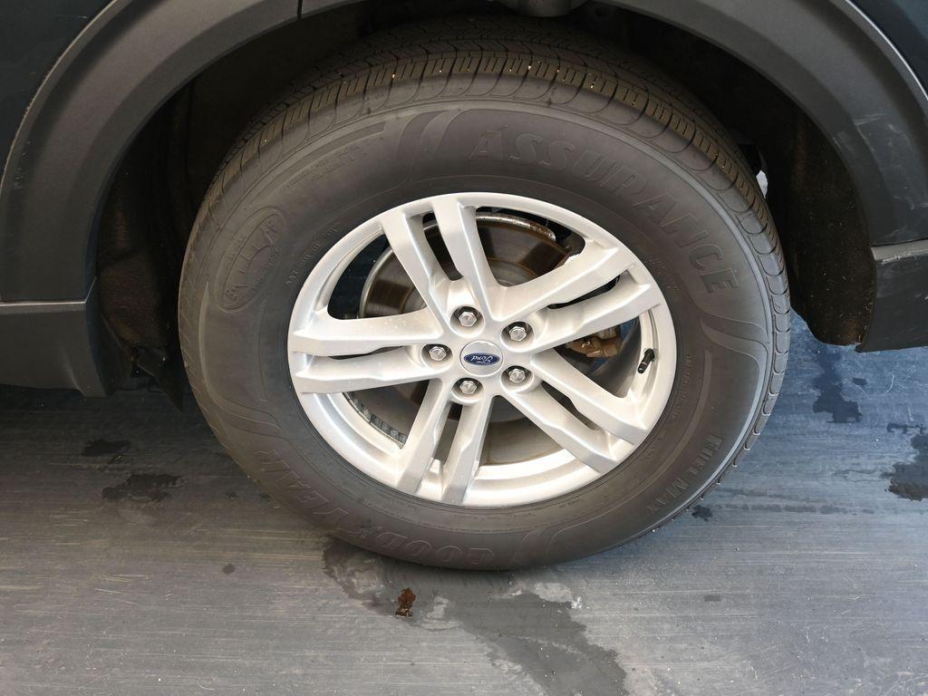 used 2022 Ford Explorer car, priced at $34,029
