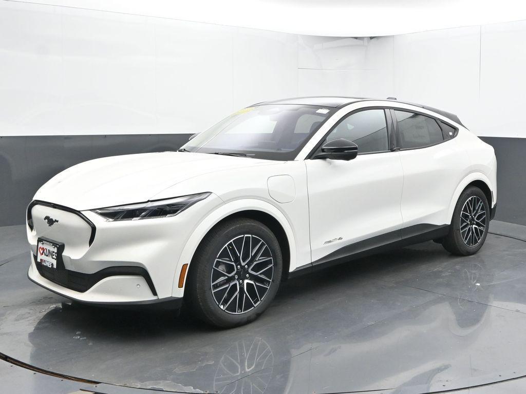 new 2025 Ford Mustang Mach-E car, priced at $40,577