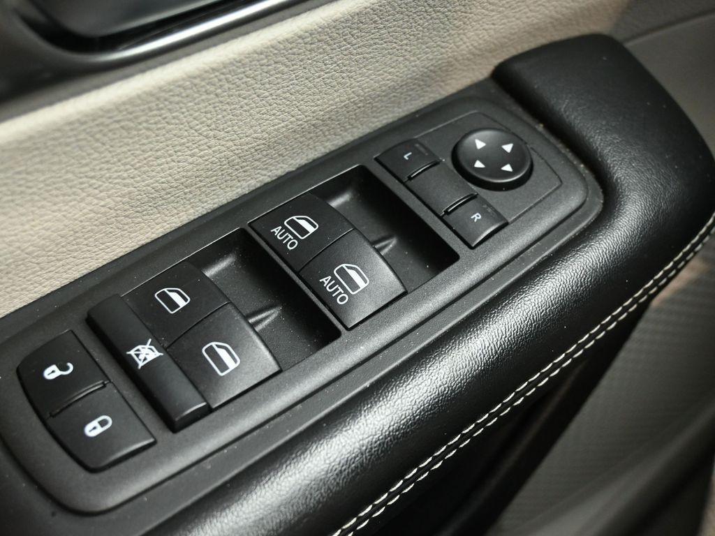 used 2022 Chrysler Pacifica car, priced at $22,473
