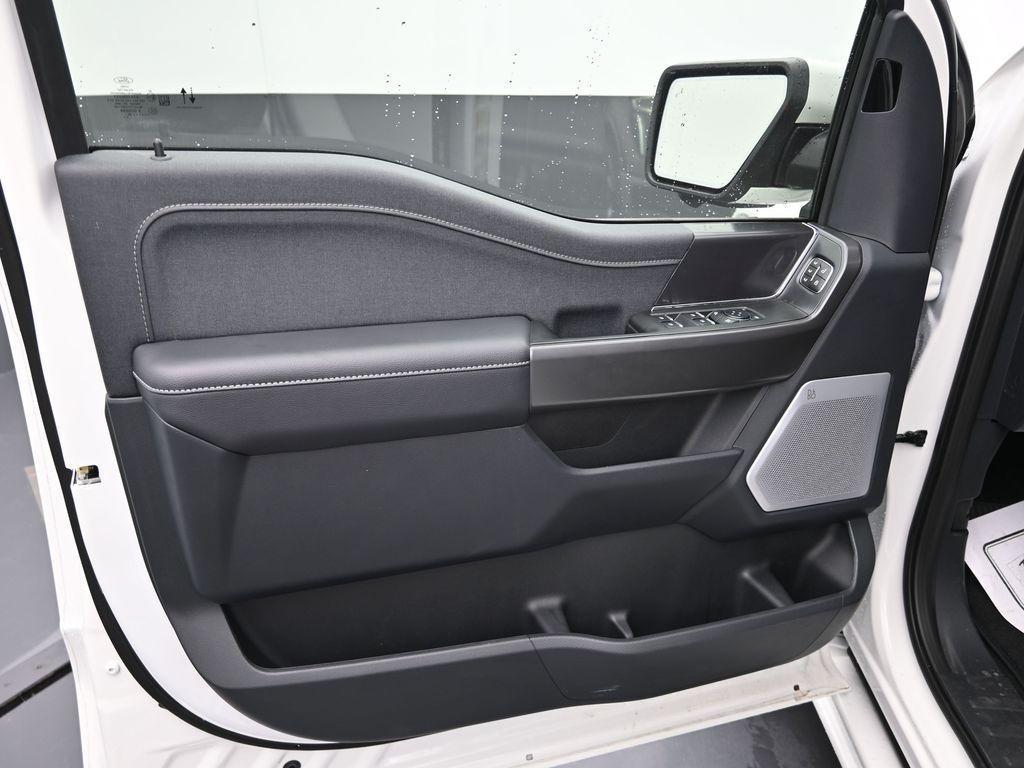 new 2025 Ford F-150 car, priced at $70,538