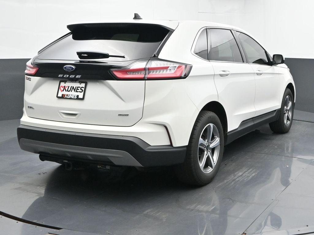 used 2024 Ford Edge car, priced at $28,122