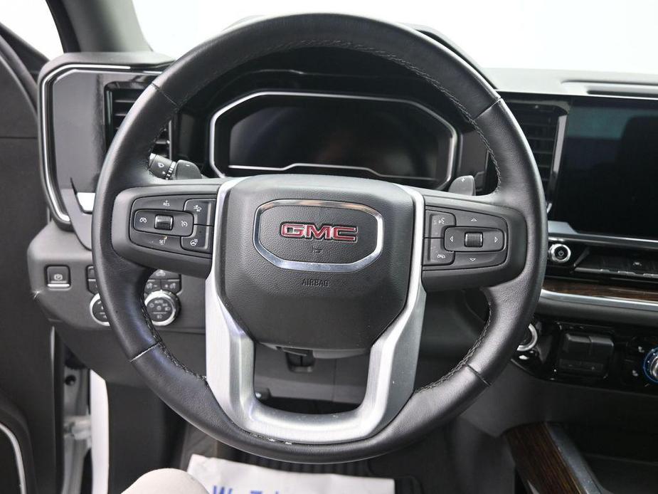 used 2022 GMC Sierra 1500 car, priced at $45,915