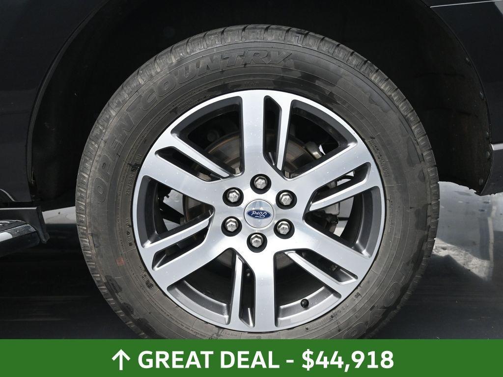 used 2023 Ford Expedition car, priced at $44,918