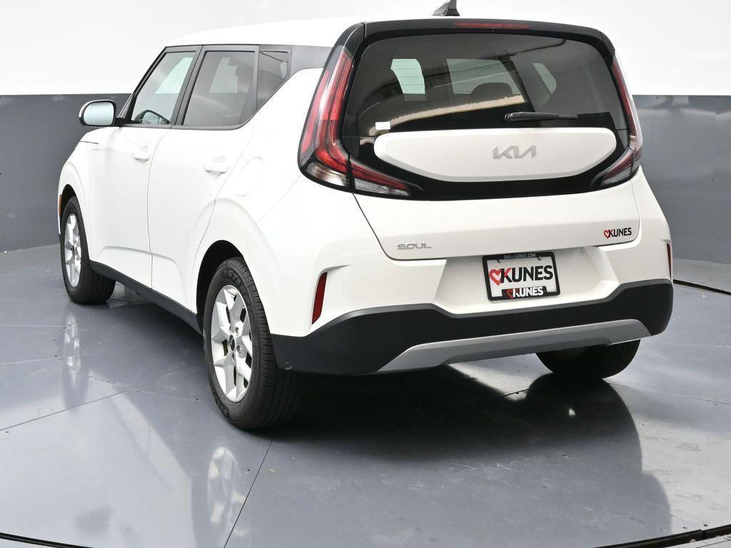 used 2023 Kia Soul car, priced at $18,899