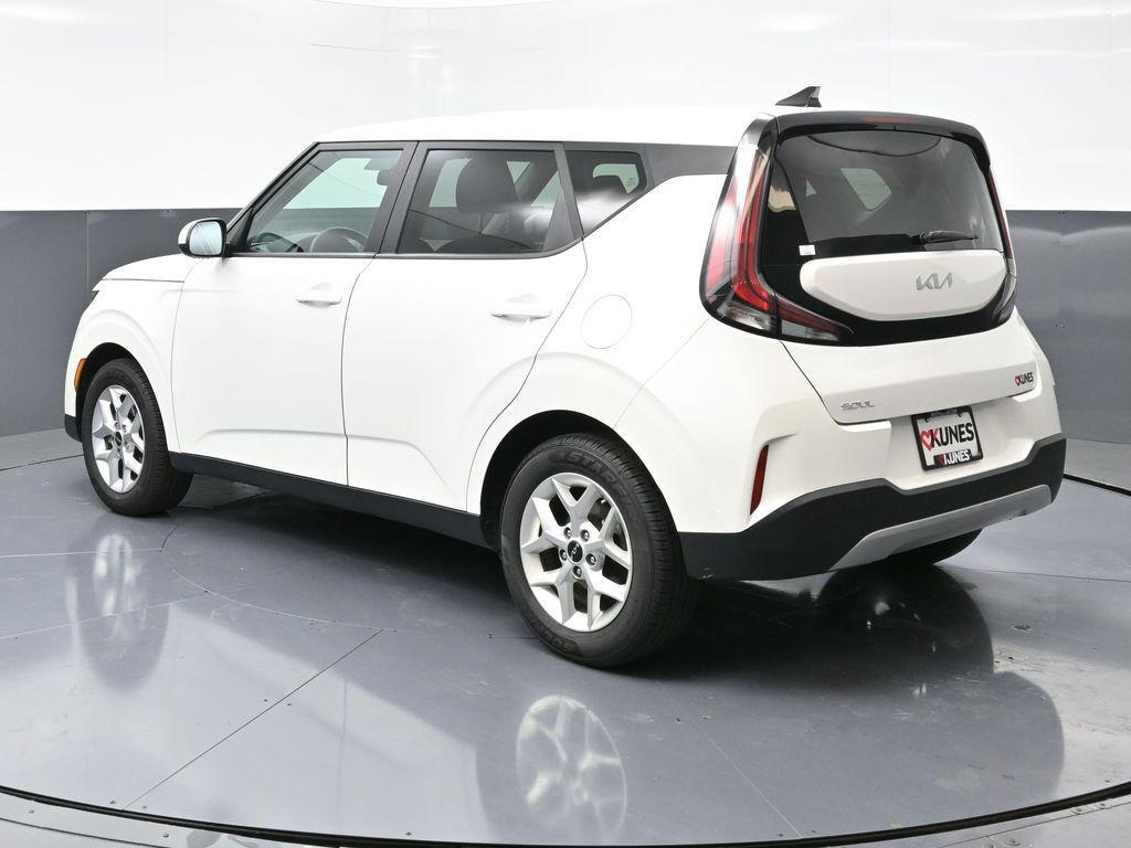 used 2023 Kia Soul car, priced at $18,899