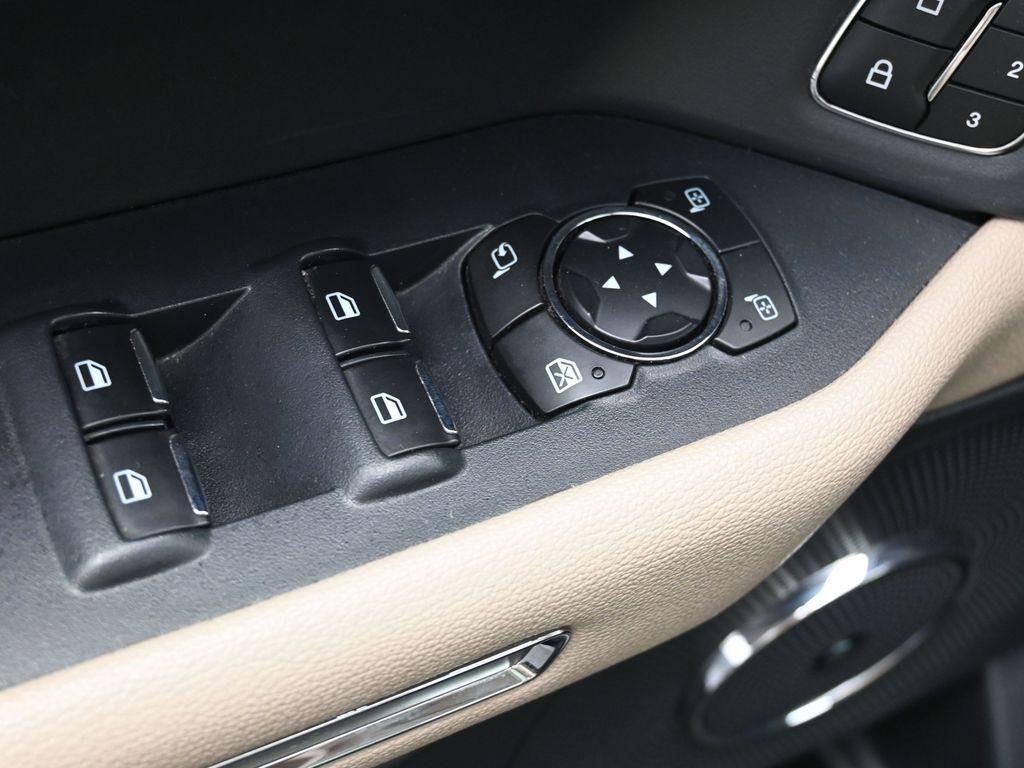 used 2022 Ford Expedition car, priced at $43,150