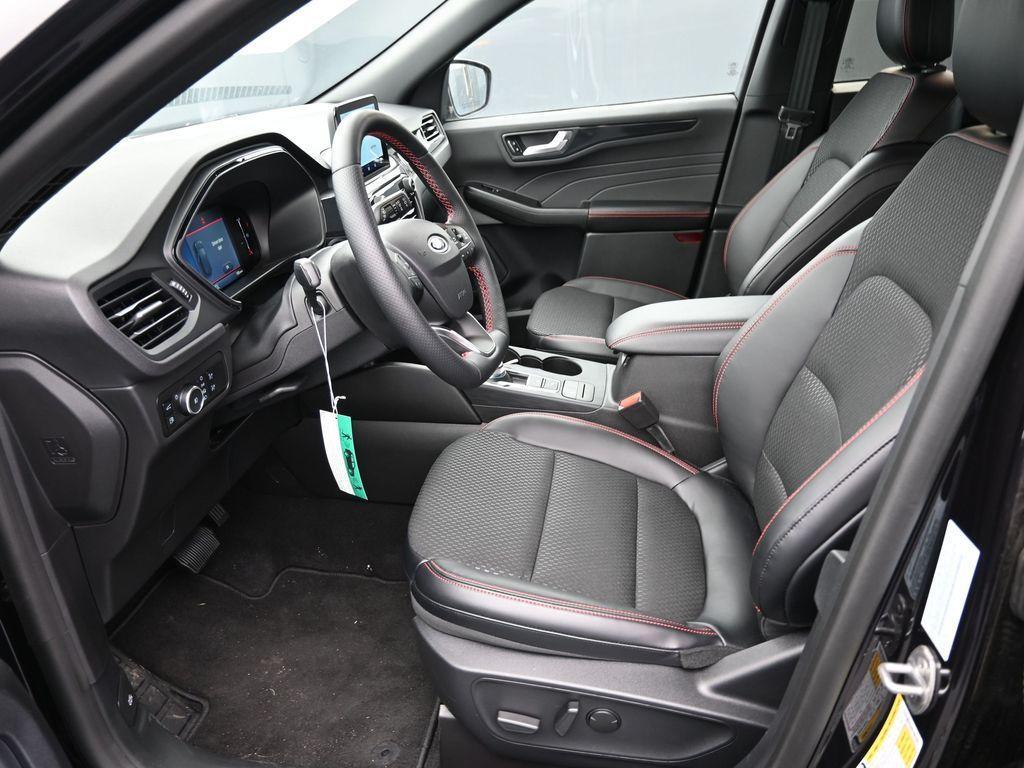 new 2025 Ford Escape car, priced at $33,203