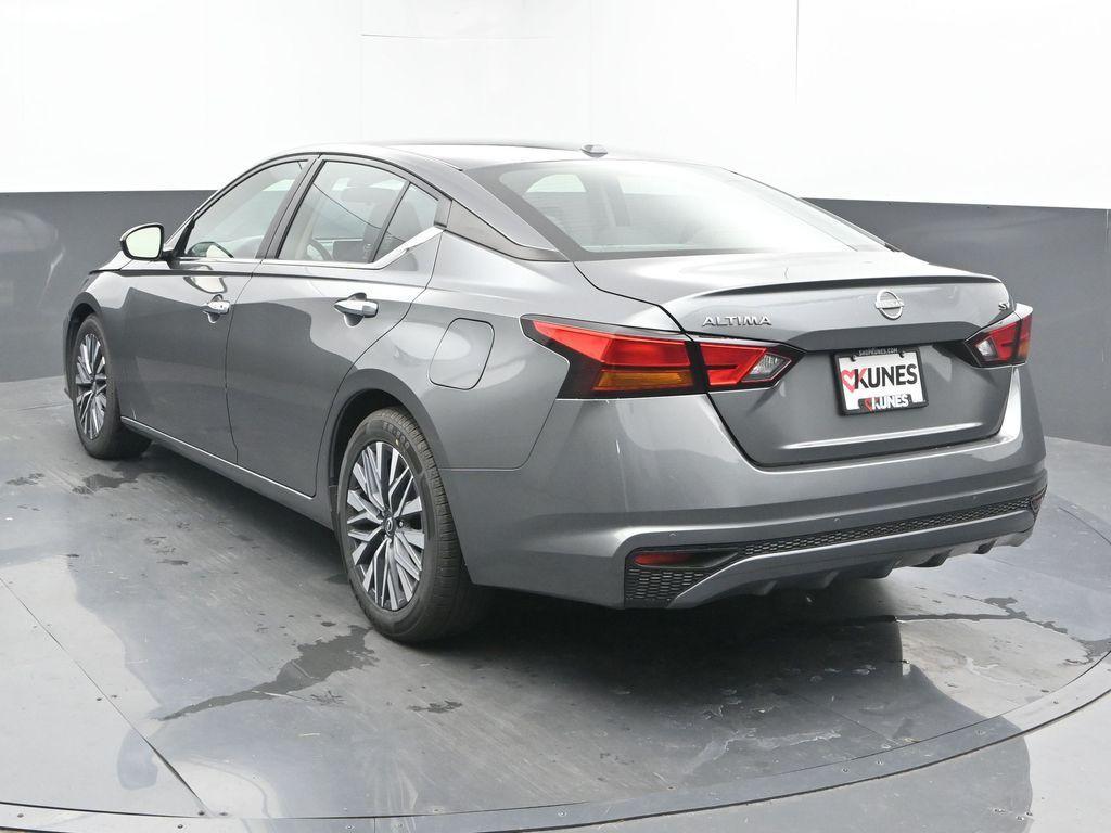 used 2023 Nissan Altima car, priced at $19,796