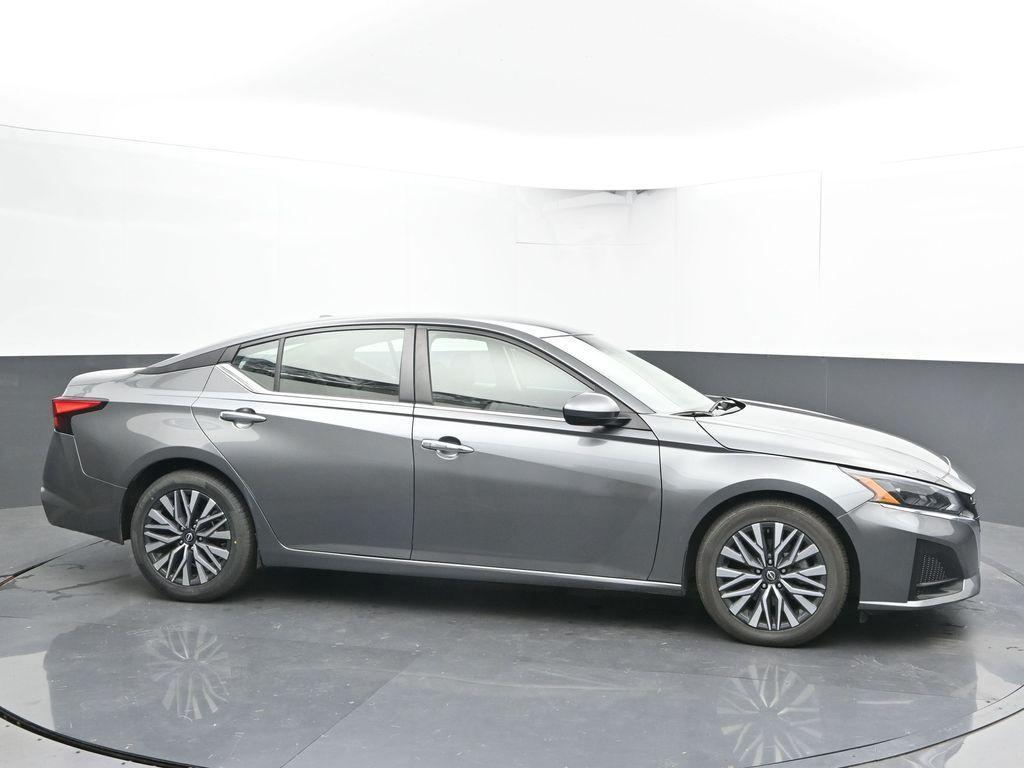used 2023 Nissan Altima car, priced at $19,796