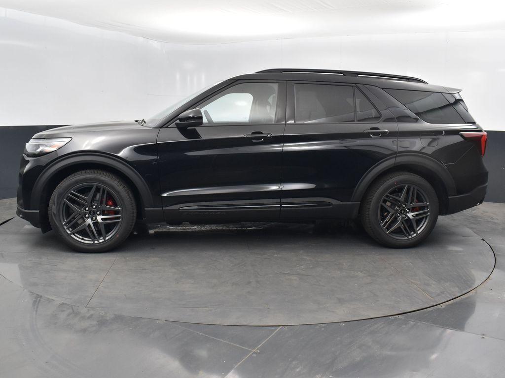 new 2025 Ford Explorer car, priced at $59,962
