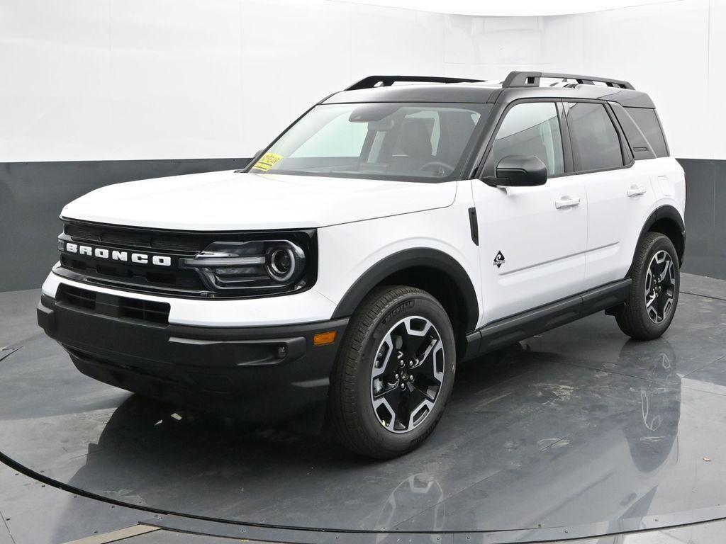 new 2024 Ford Bronco Sport car, priced at $31,430