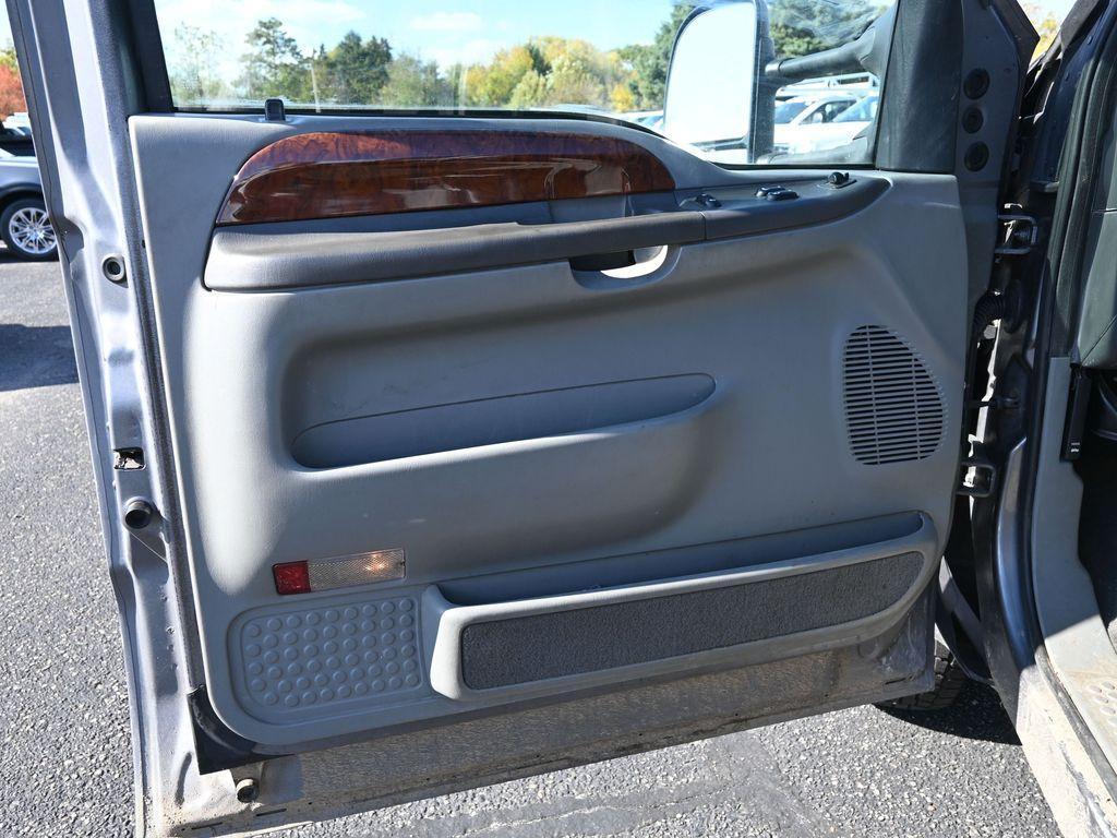 used 2002 Ford F-350 car, priced at $15,595