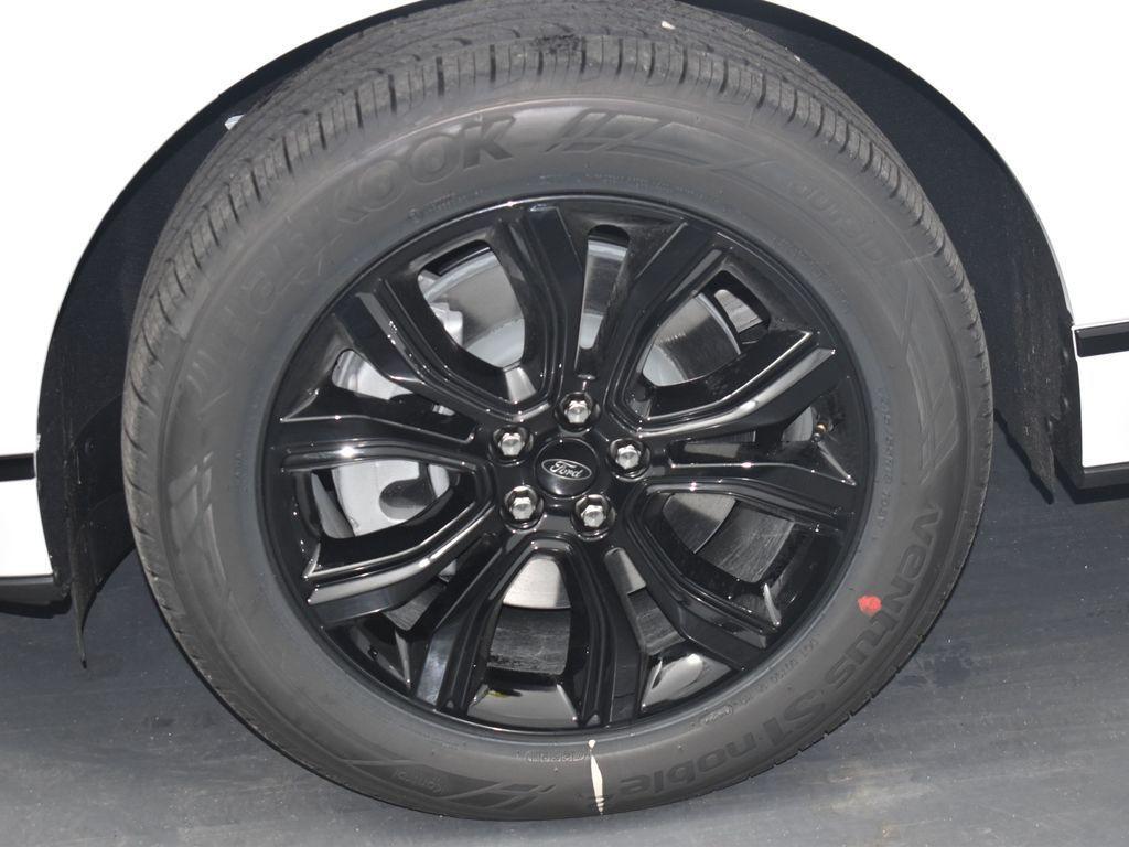 used 2024 Ford Edge car, priced at $34,498