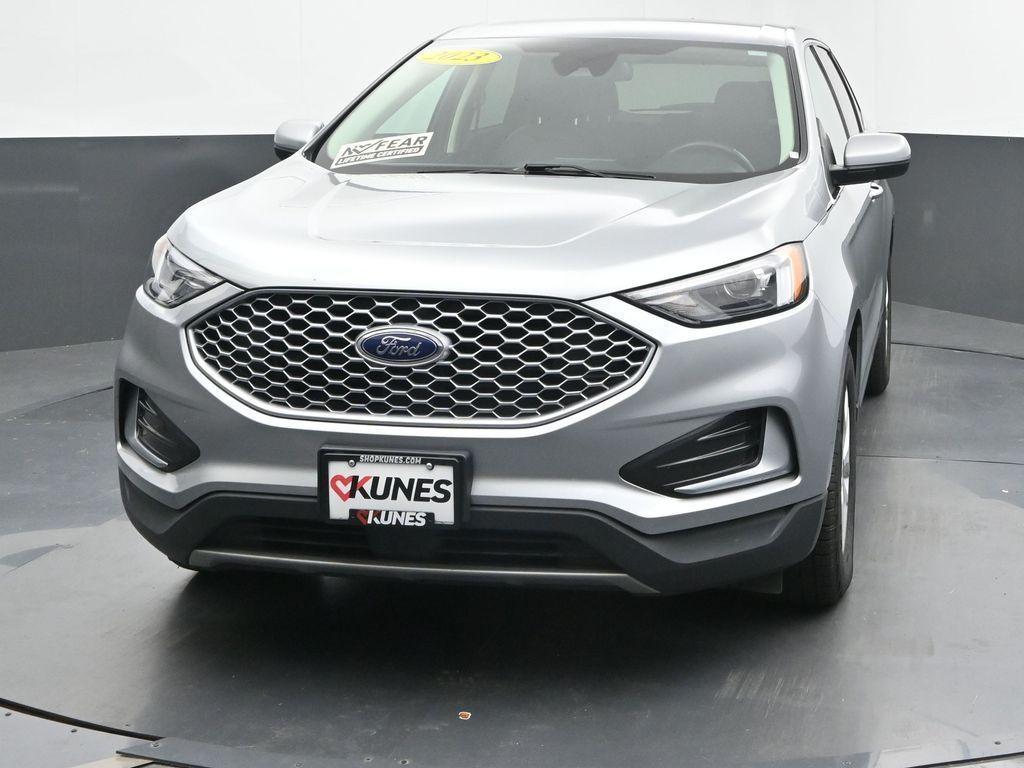 used 2023 Ford Edge car, priced at $23,683