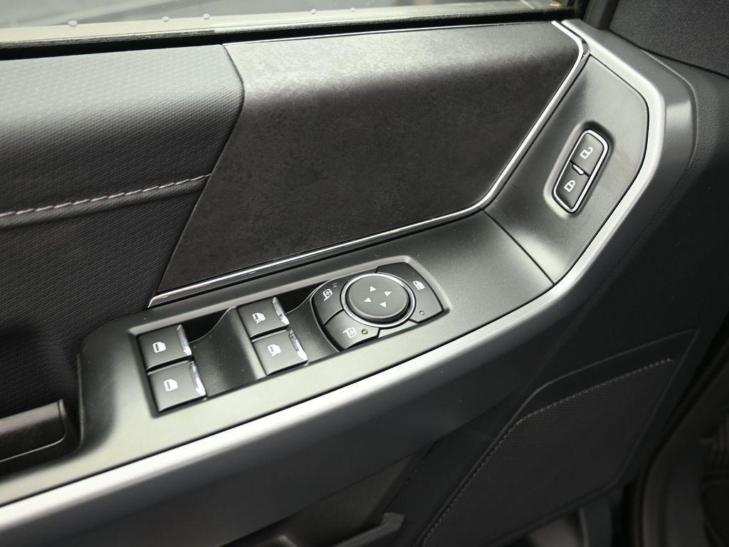 new 2025 Ford F-150 car, priced at $60,277