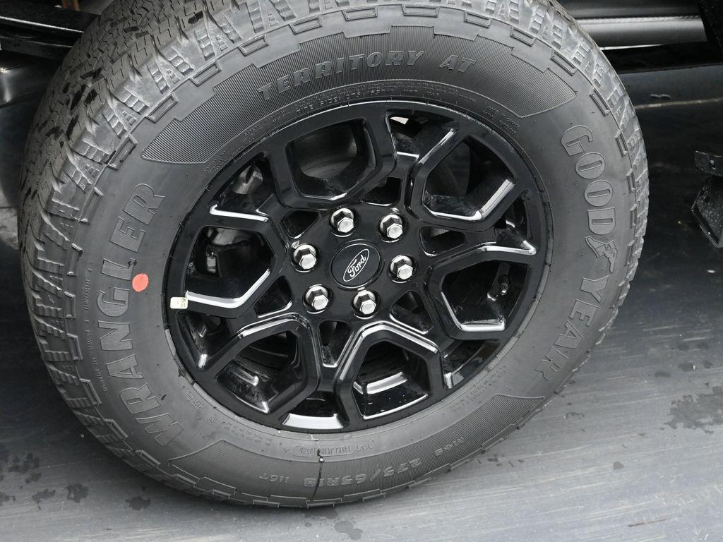 new 2025 Ford F-150 car, priced at $53,330