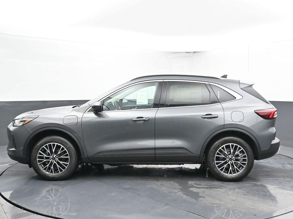 new 2025 Ford Escape car, priced at $33,220