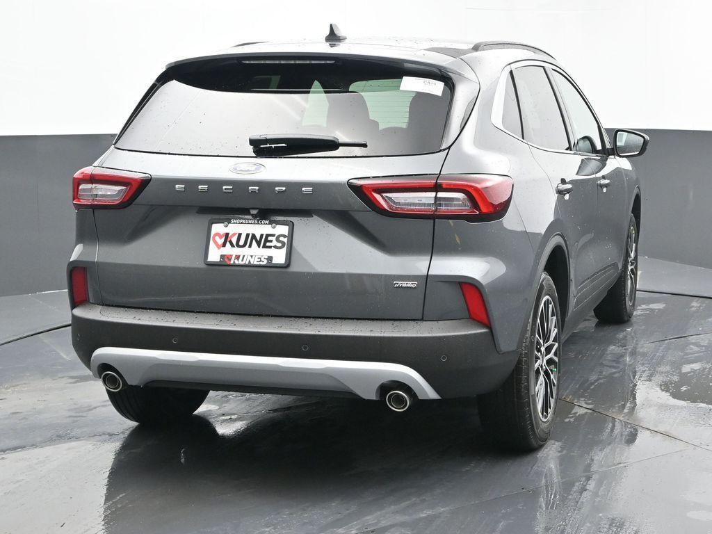 new 2025 Ford Escape car, priced at $33,220