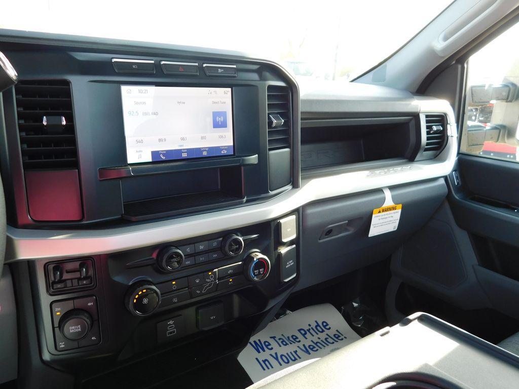 new 2024 Ford F-350 car, priced at $50,500