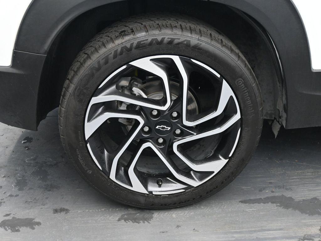 used 2024 Chevrolet TrailBlazer car, priced at $28,859