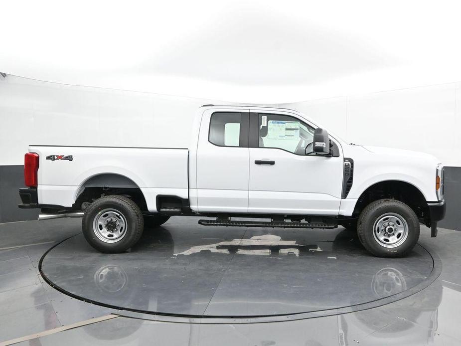 new 2024 Ford F-250 car, priced at $50,275