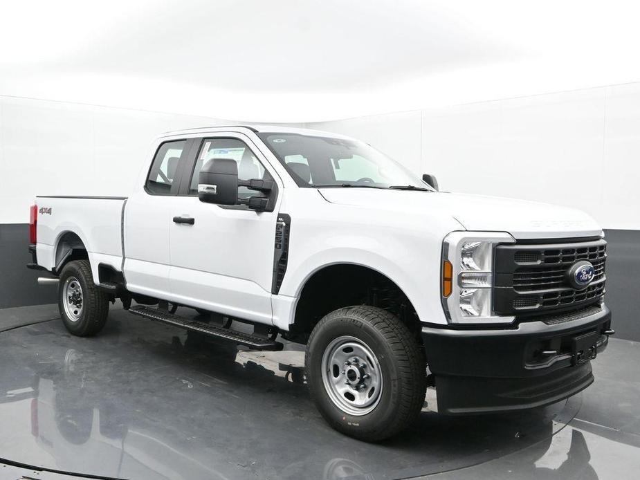 new 2024 Ford F-250 car, priced at $50,275