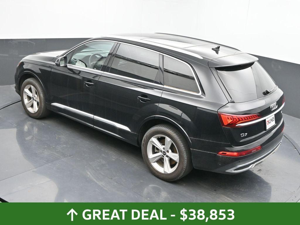used 2024 Audi Q7 car, priced at $38,853