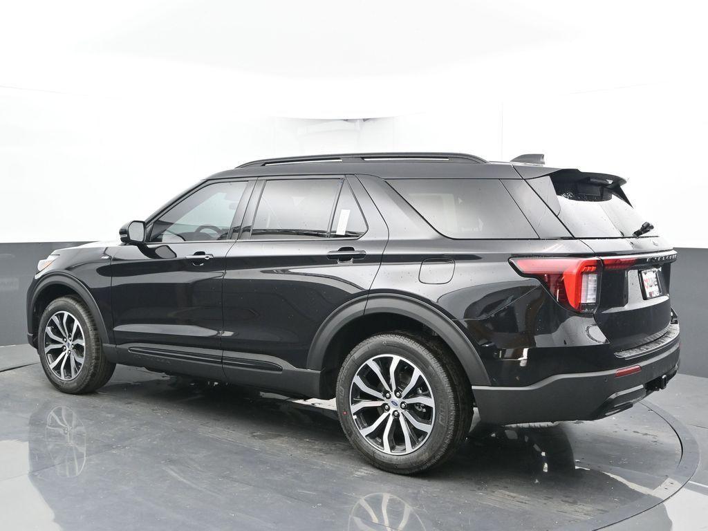 new 2025 Ford Explorer car, priced at $46,409