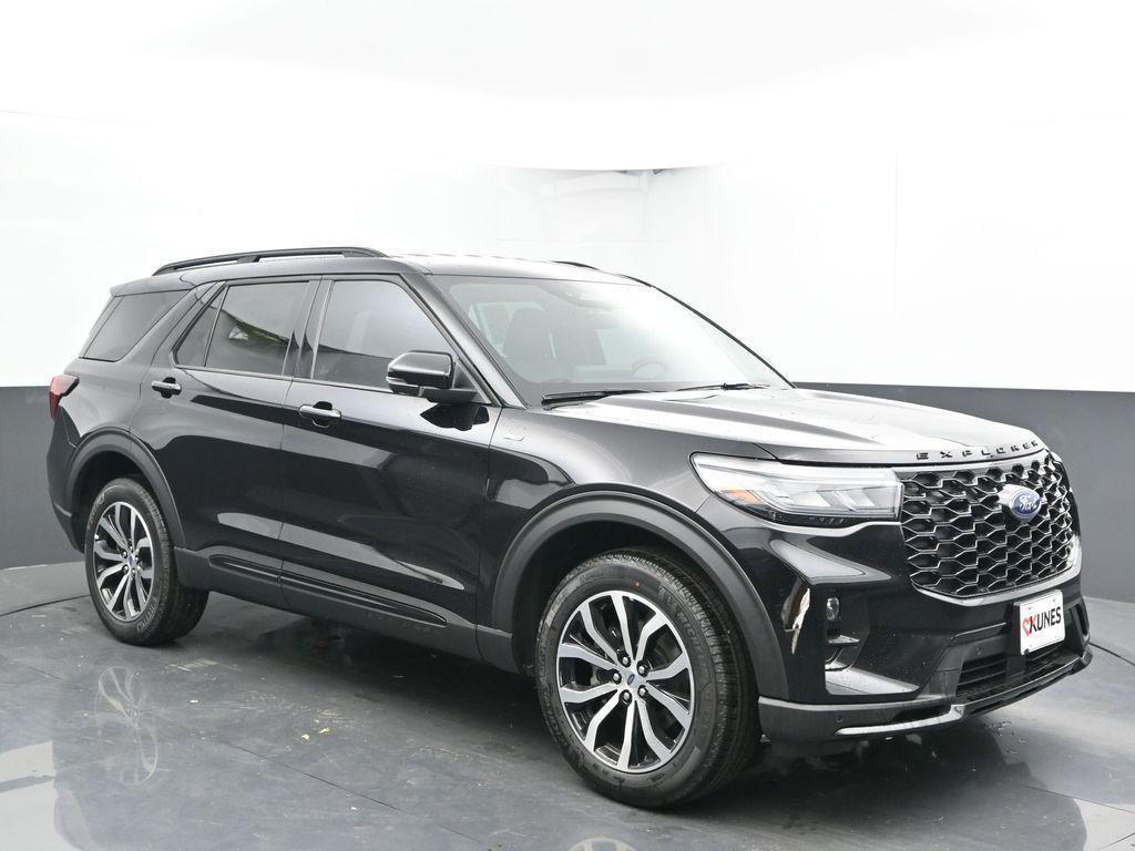 new 2025 Ford Explorer car, priced at $46,409