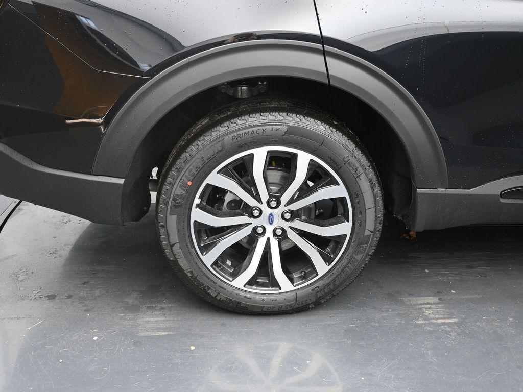 new 2025 Ford Explorer car, priced at $46,409