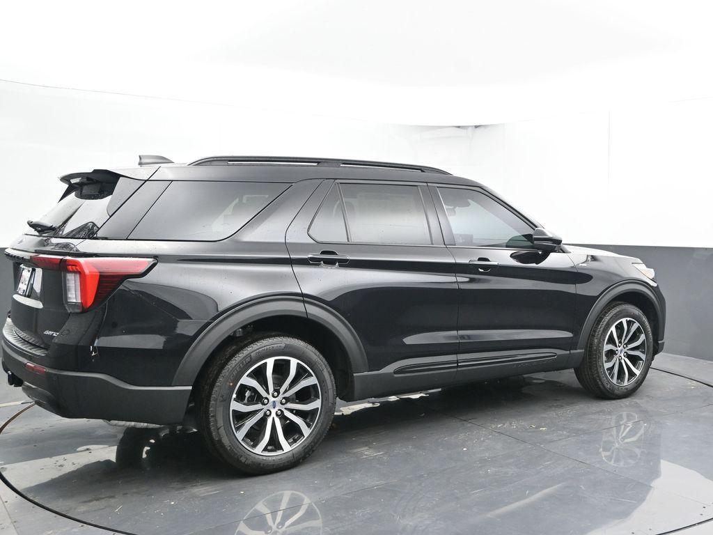new 2025 Ford Explorer car, priced at $46,409