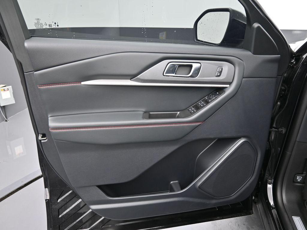 new 2025 Ford Explorer car, priced at $46,409